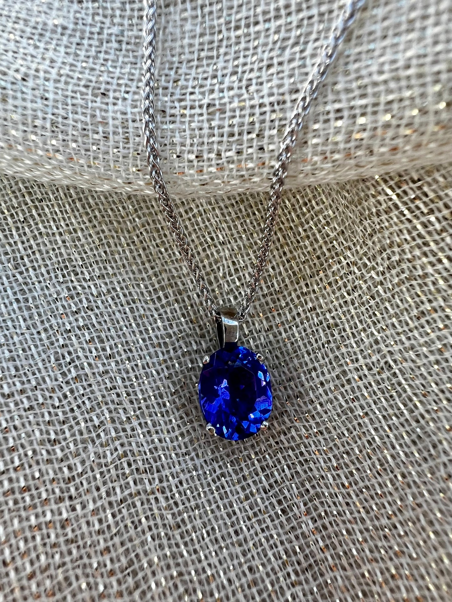 Tanzanite Oval Pendant
