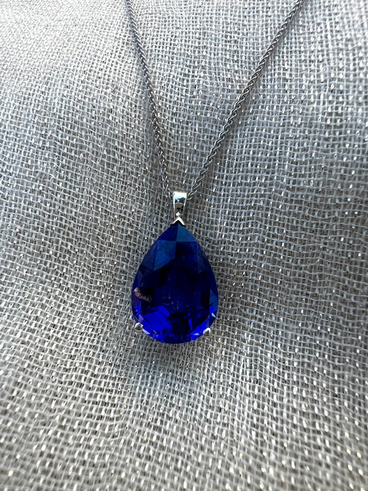 Pear Tanzanite pendant and chain