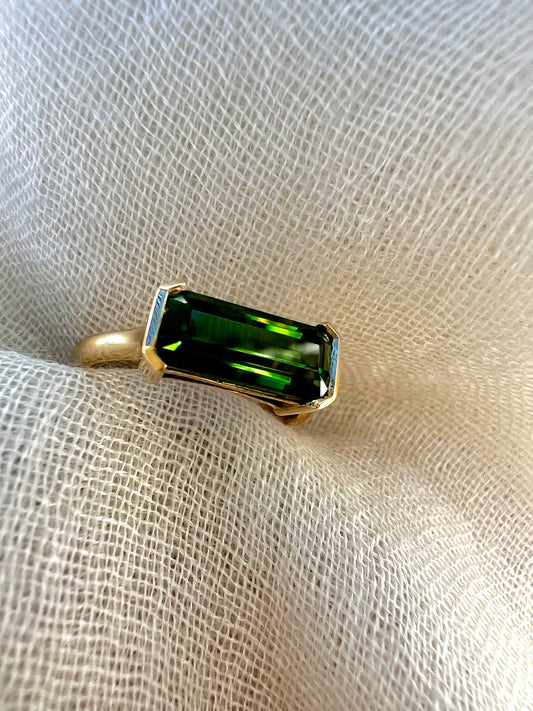 Chrome Green Tourmaline ring