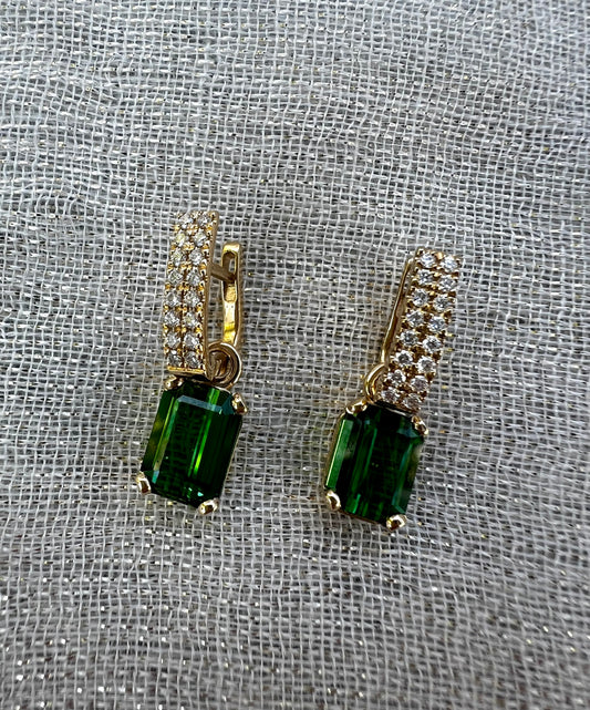 Green Tourmaline drops on Huggies.