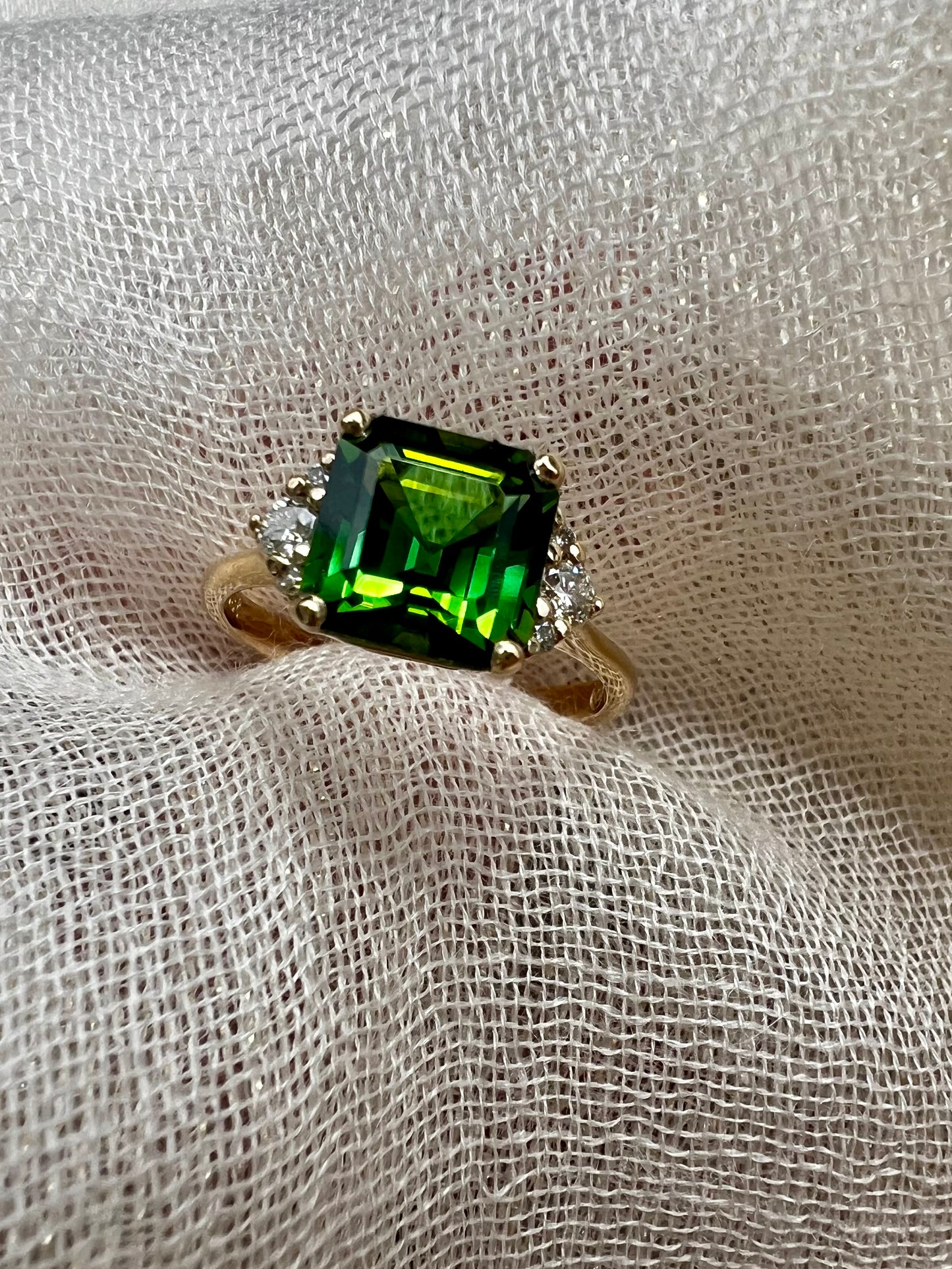 Green Tourmaline ring with diamonds