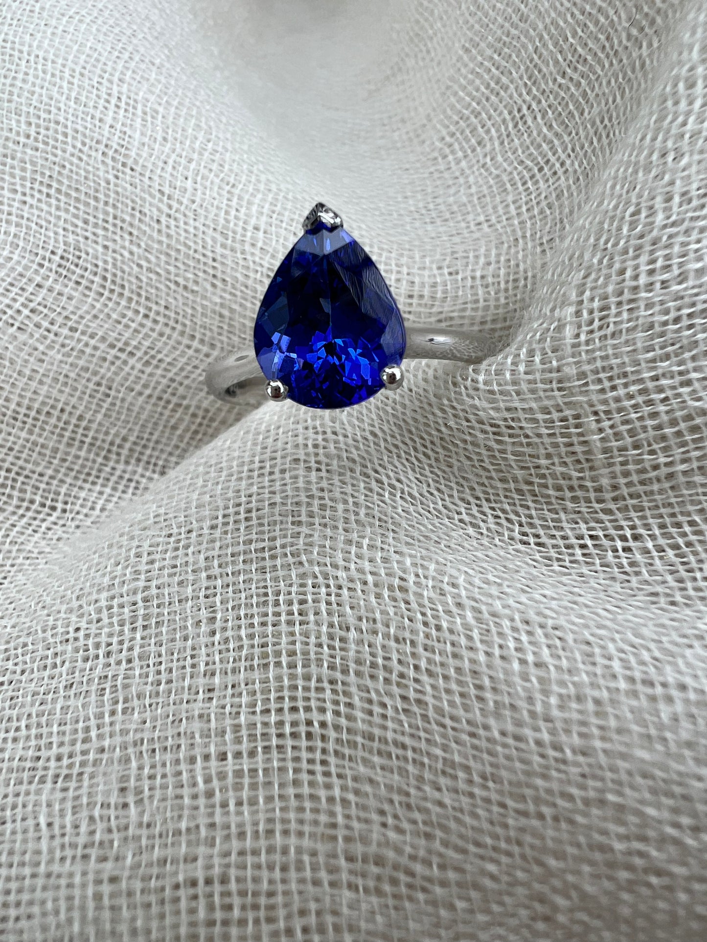 Pear Tanzanite ring