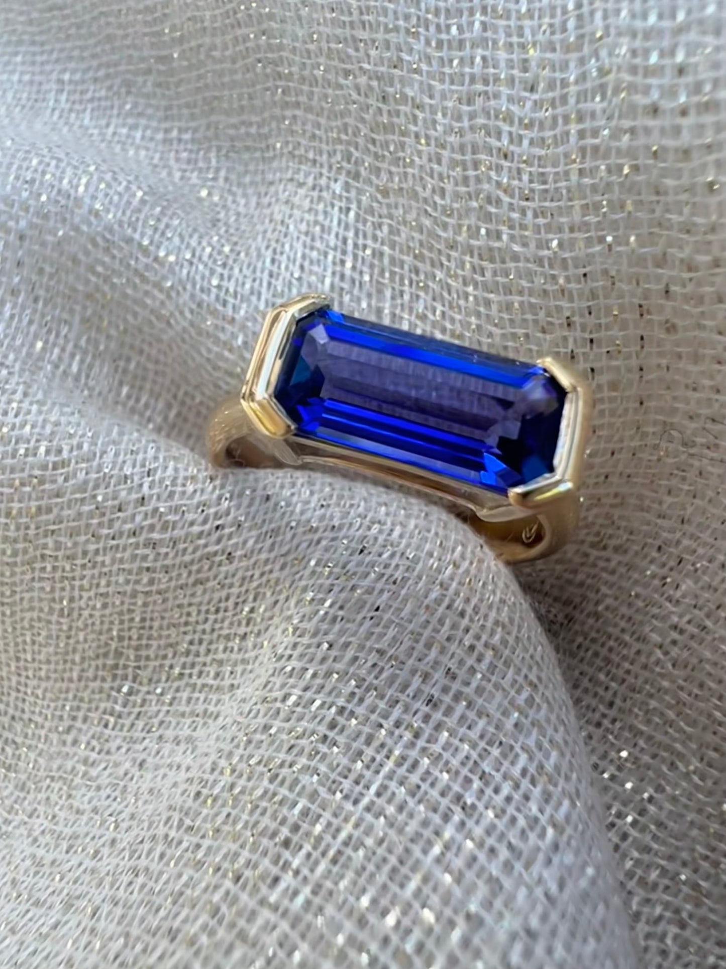 Tanzanite Emerald cut side ring