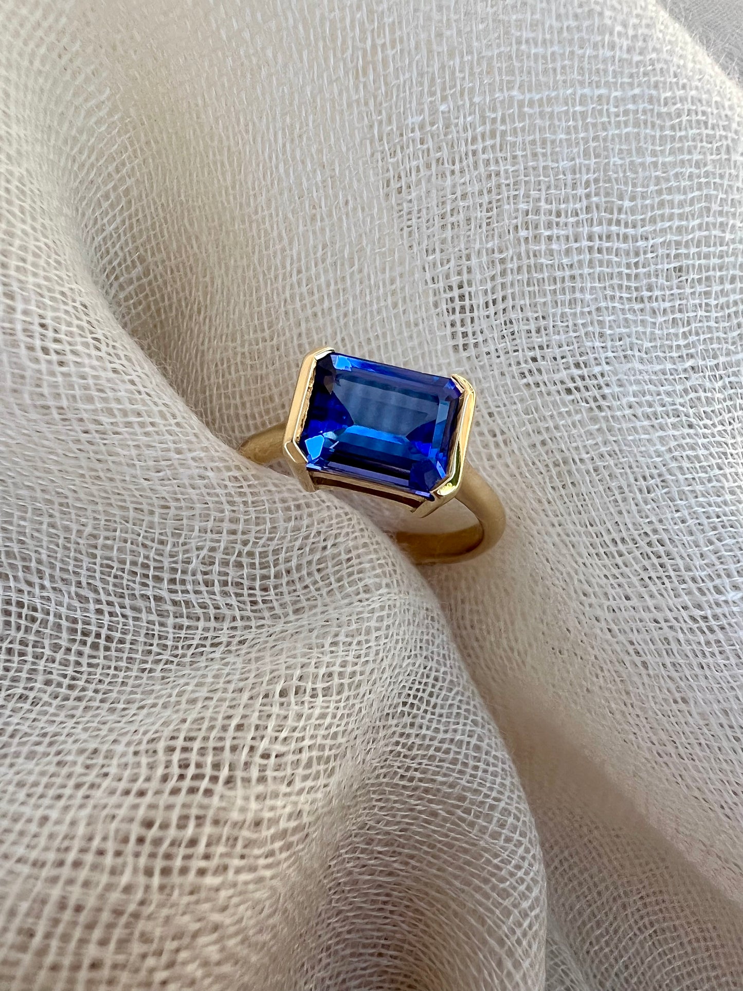 Tanzanite Emerald cut ring