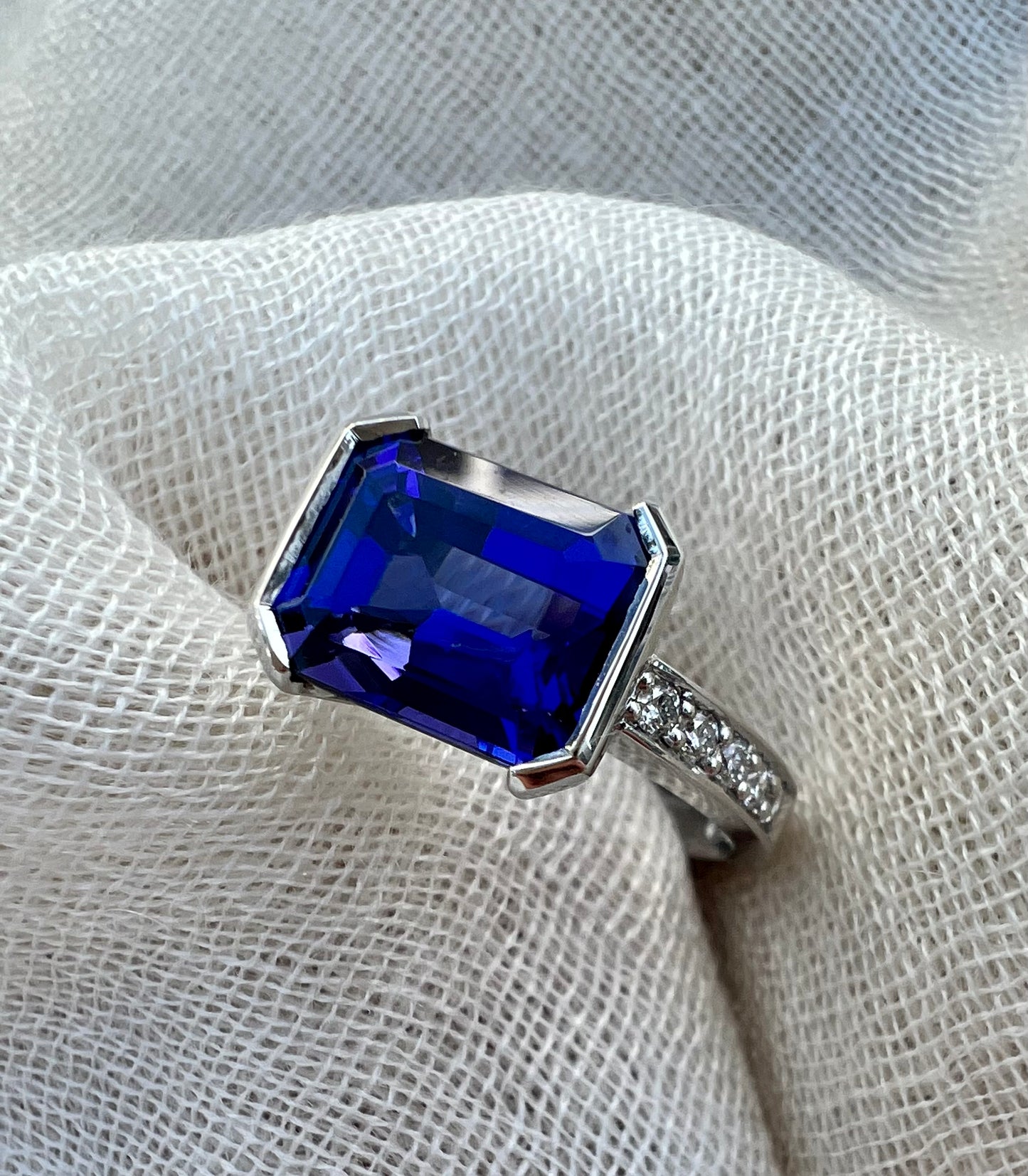 Tanzanite Emerald cut ring