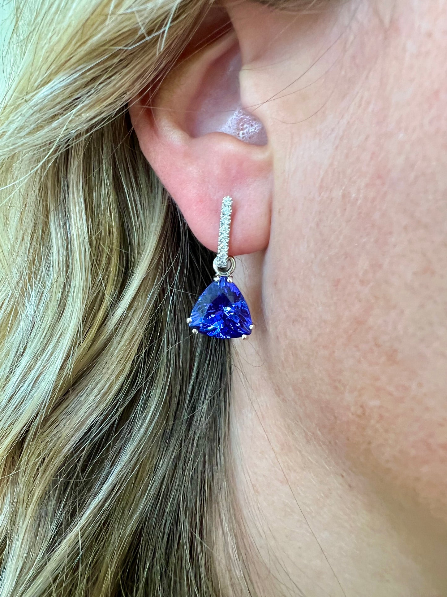 Tanzanites Trillion drop earrings