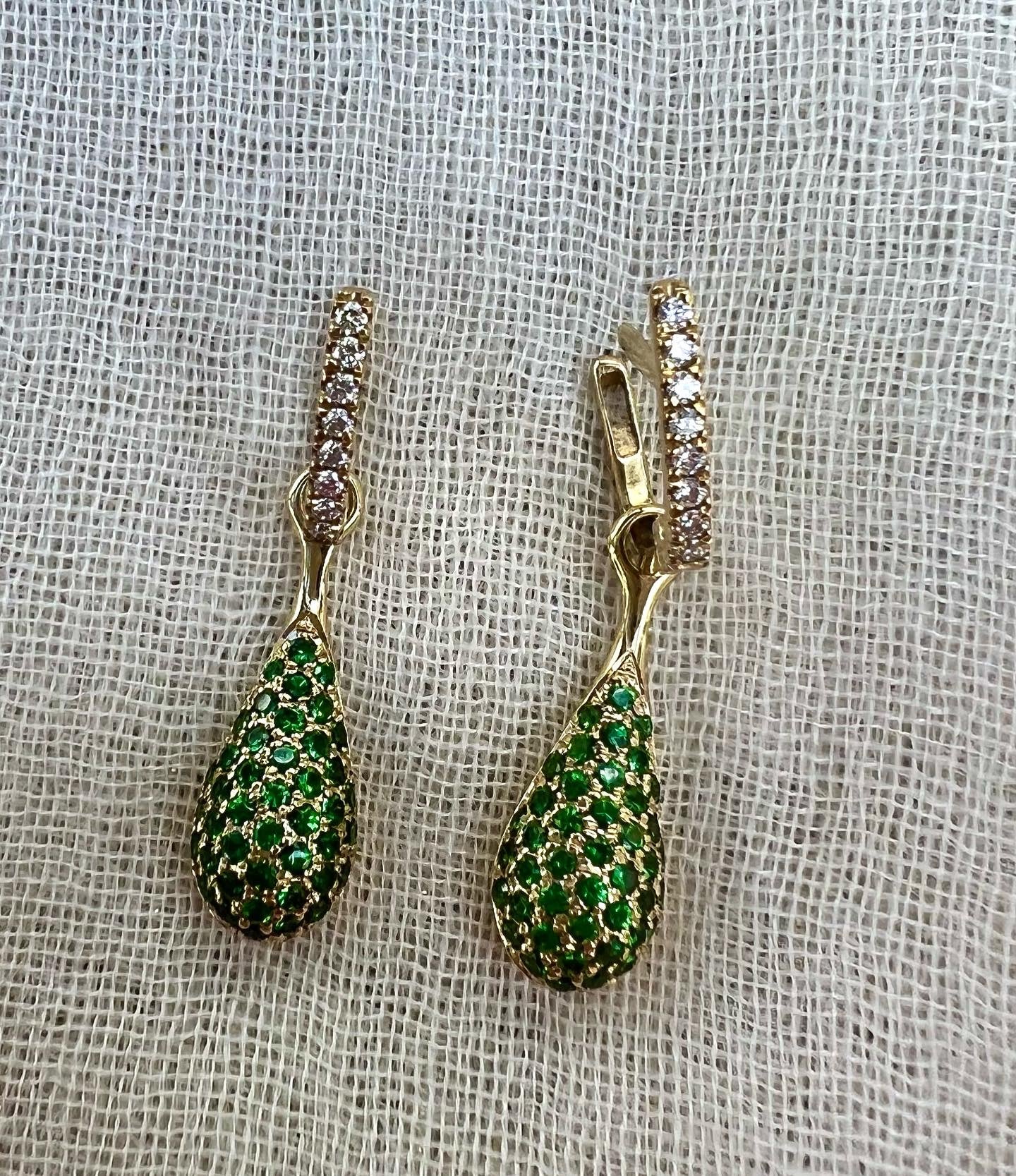 Tsavorite drop earrings