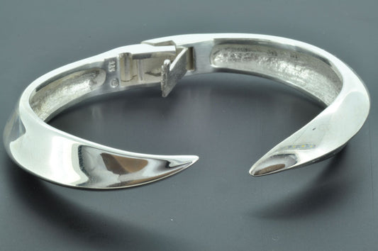 Silver chicane cuff bangle