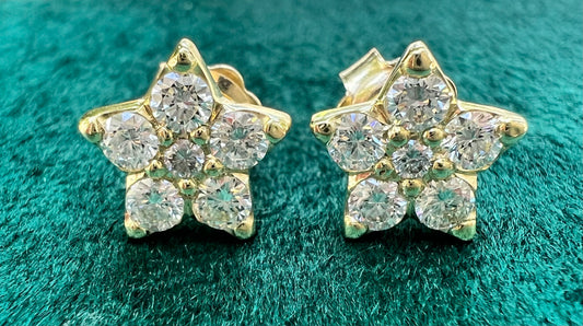 Star diamond studs