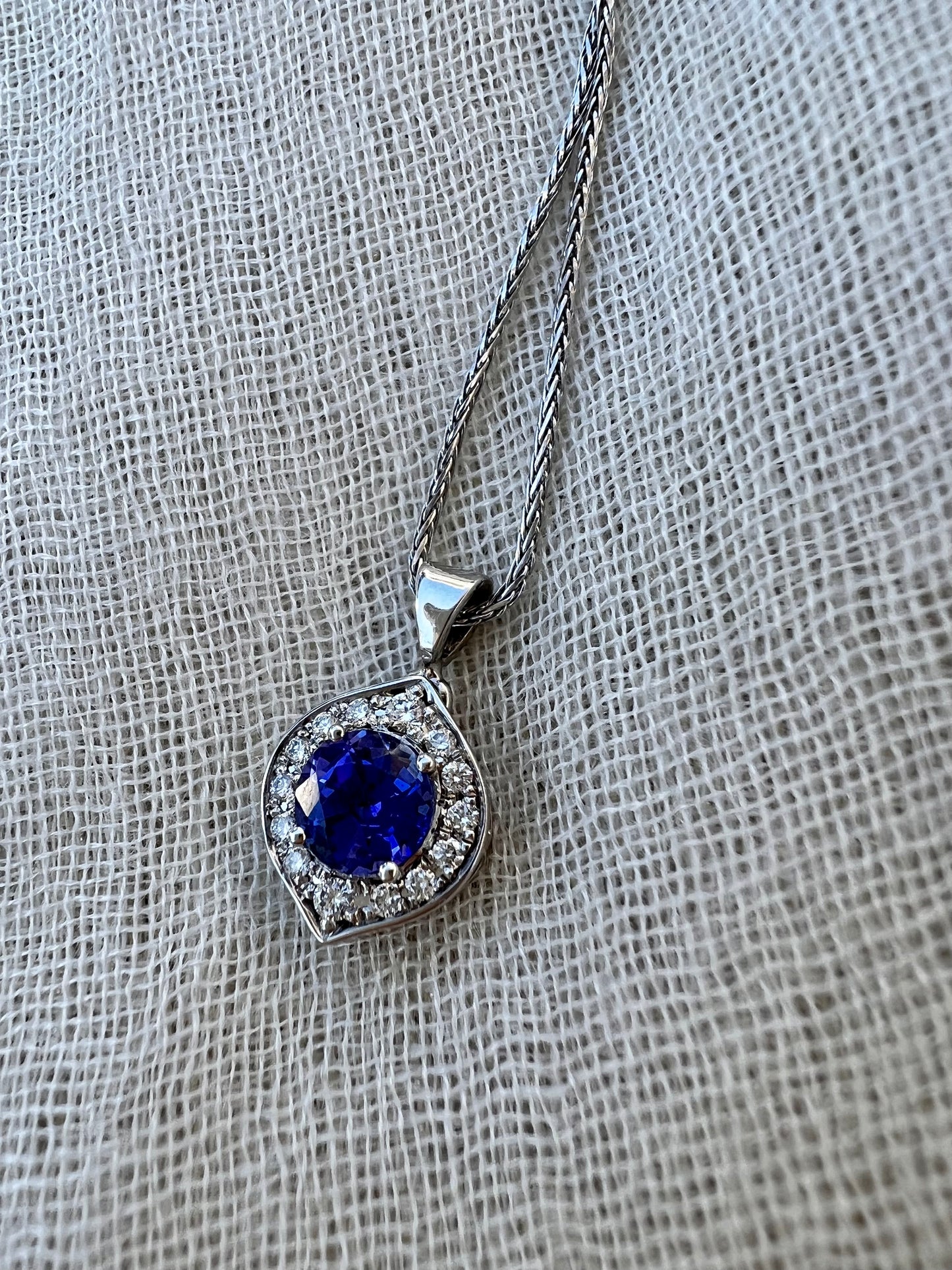 Tanzanite eye pendant